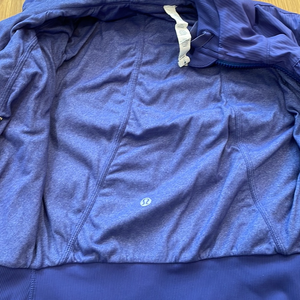 Lululemon Reversible Lightweight Jacket - image 4